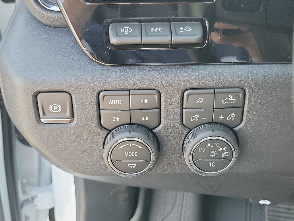 New 2026 Chevrolet Silverado 2500 ZR2 AWD/4WD image 14
