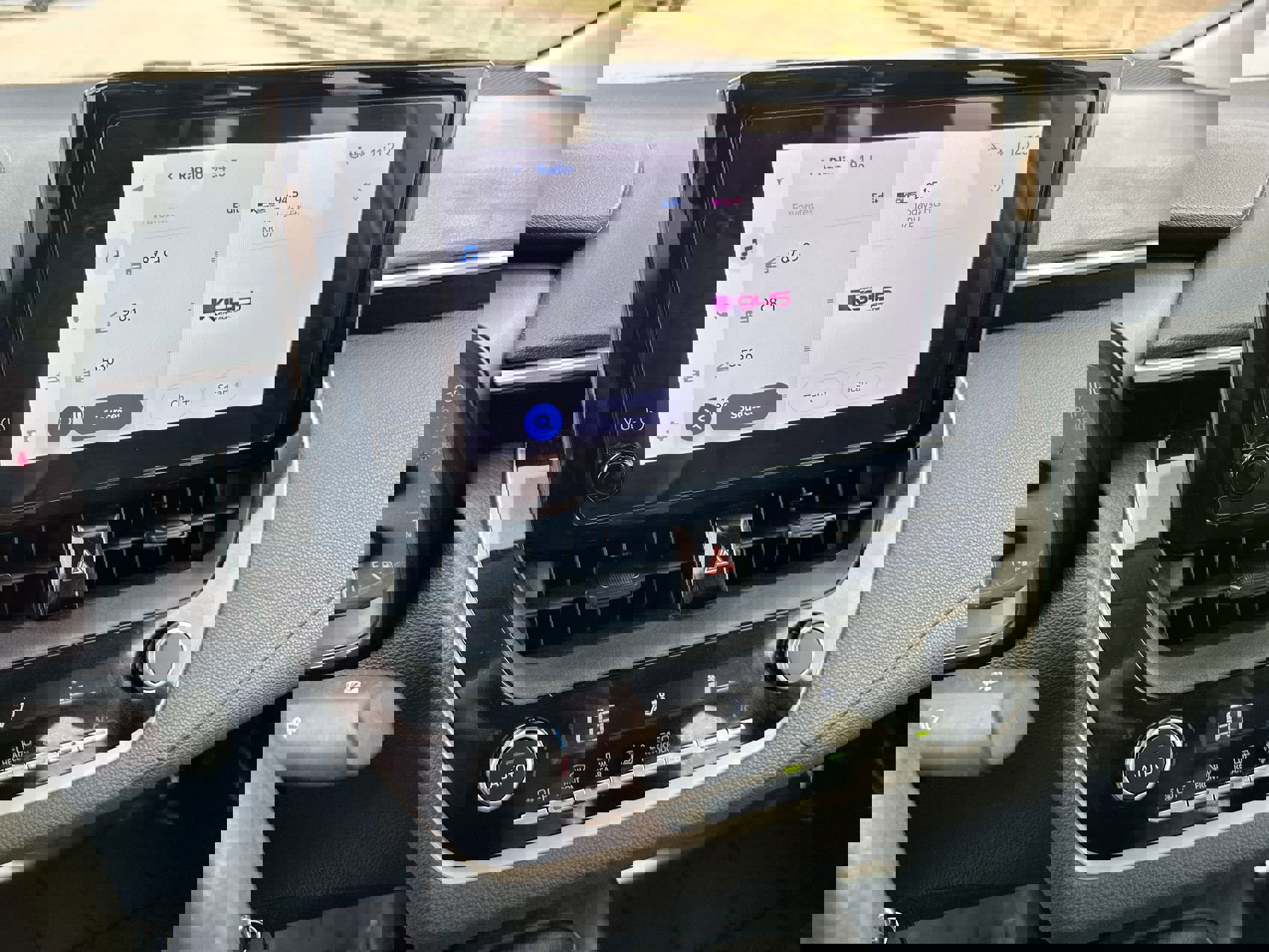 Used 2024 Toyota Corolla LE image 16