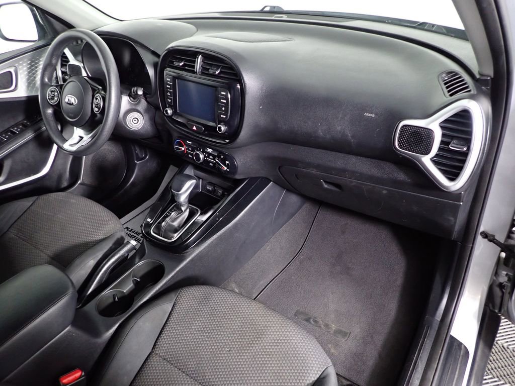 Used 2020 Kia Soul LX image 31