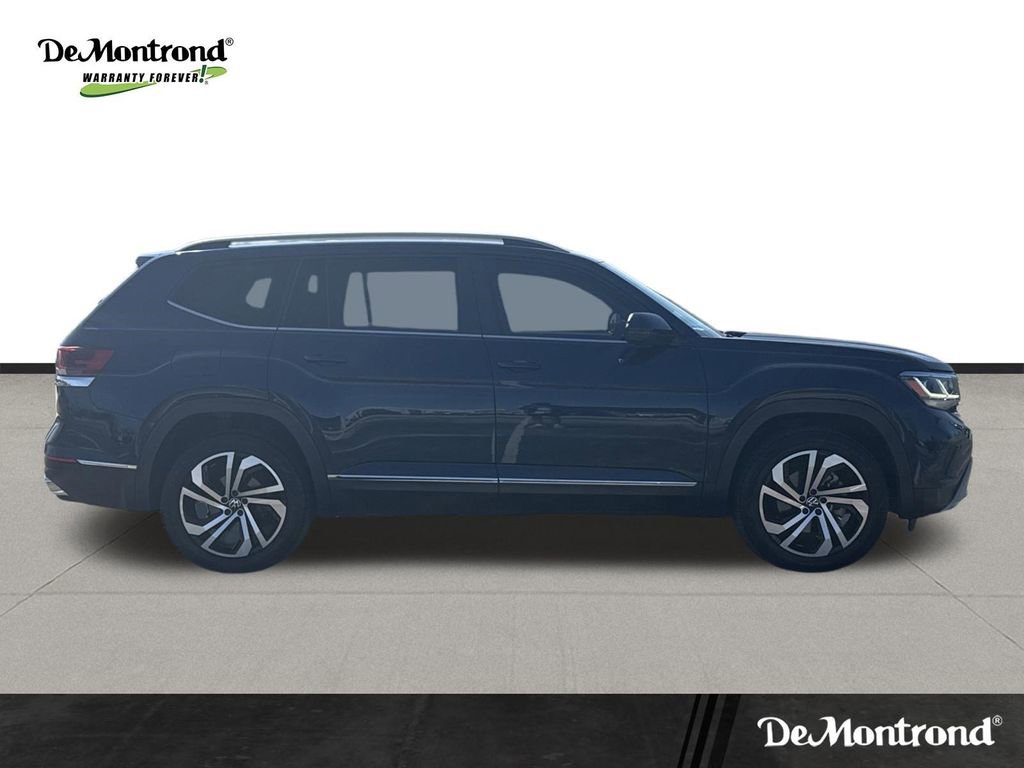 Used 2022 Volkswagen Atlas SEL image 4