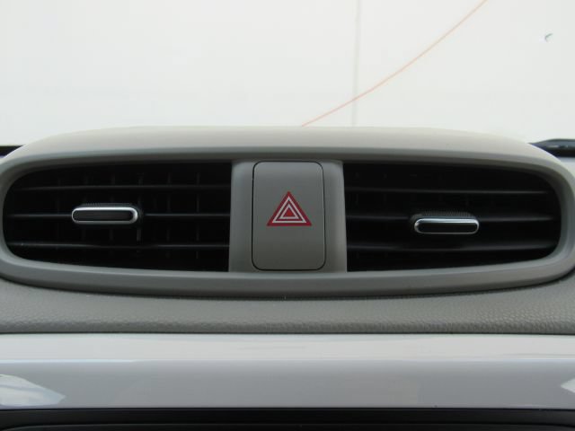 Used 2017 Kia Soul EV-e FWD image 38