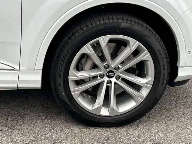 Used 2025 Audi Q7 3.0T Premium Plus w/ Premium Plus Package image 9