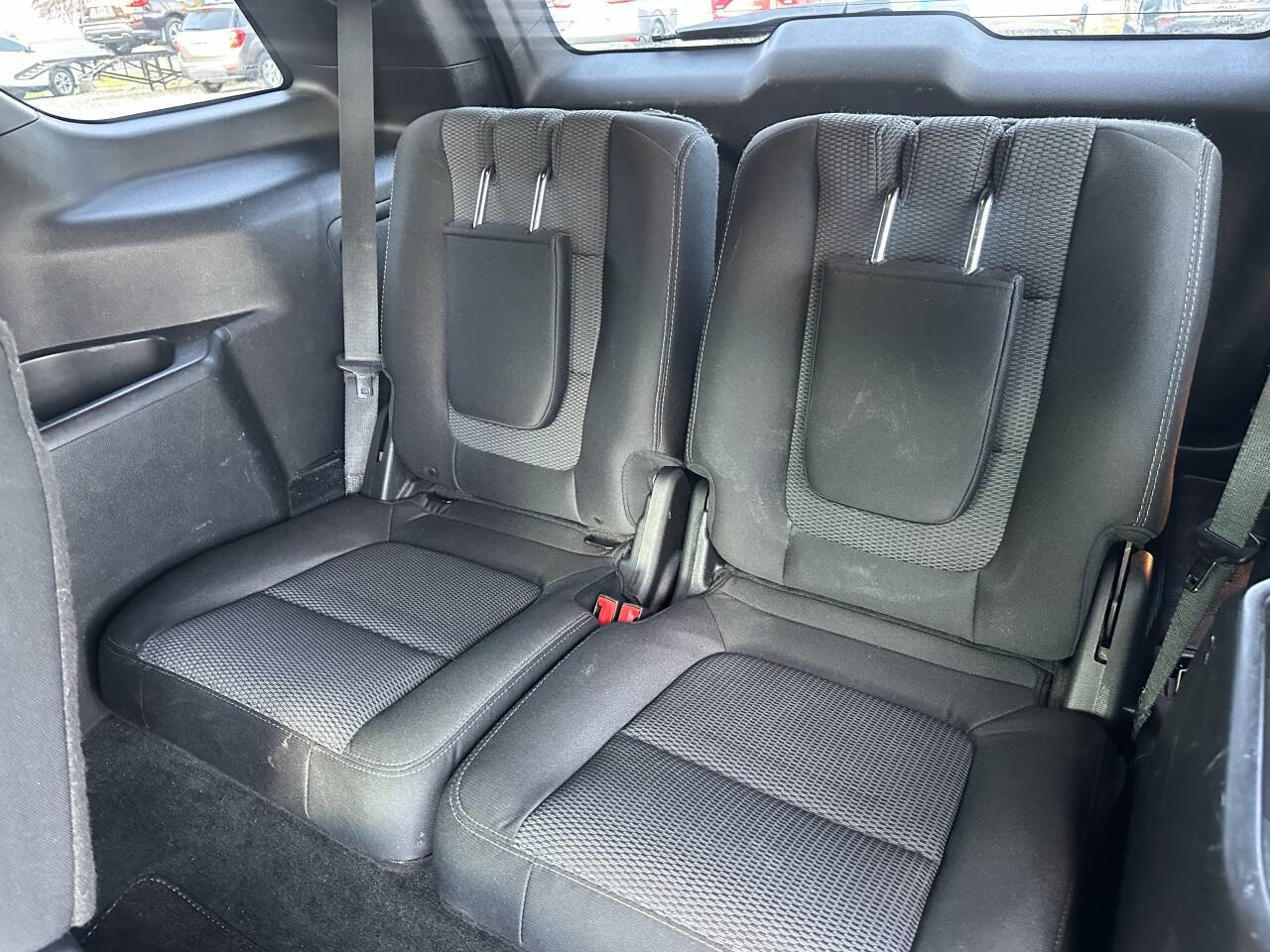 Used 2016 Ford Explorer XLT image 12