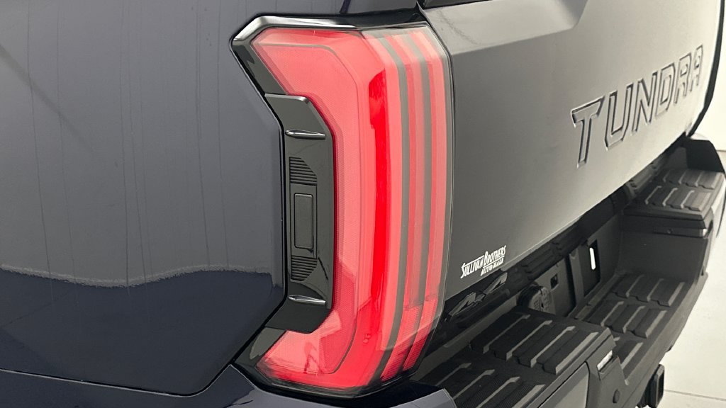 Certified 2025 Toyota Tundra Platinum AWD/4WD image 22