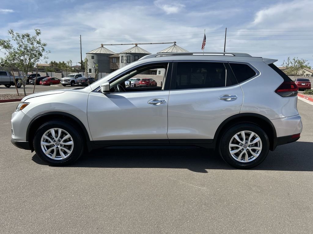 Used 2020 Nissan Rogue SV FWD image 5