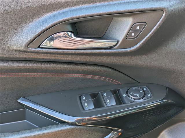 Certified 2026 Chevrolet Trax RS w/ Sunroof Package image 11