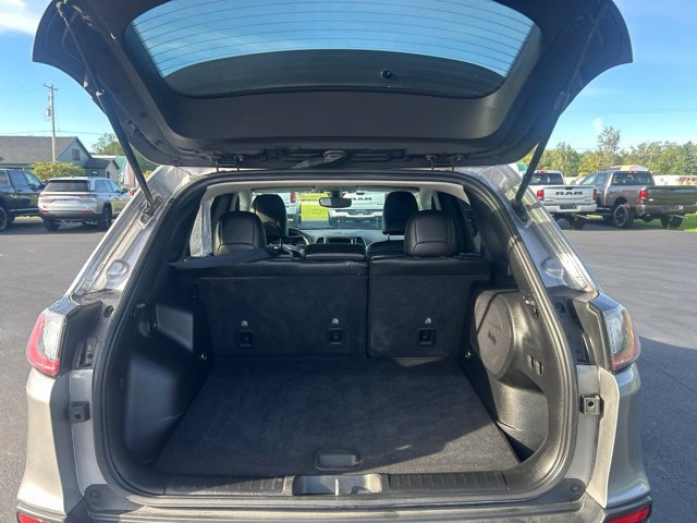 Used 2021 Jeep Cherokee Latitude Lux w/ Sun & Sound Group AWD/4WD image 15