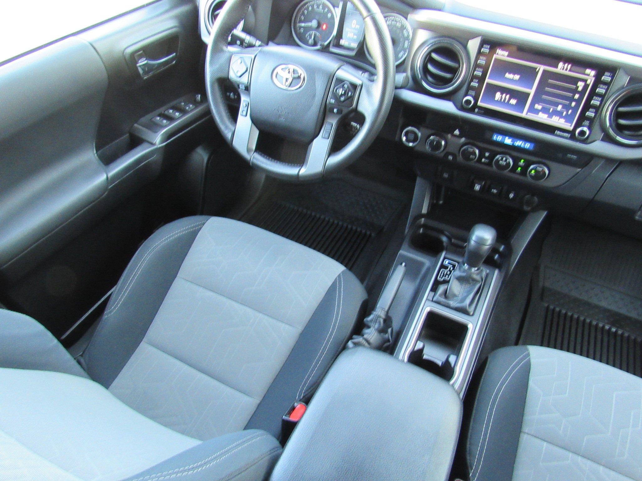 Used 2021 Toyota Tacoma TRD Off-Road w/ Blackout Package (TMS) AWD/4WD image 29