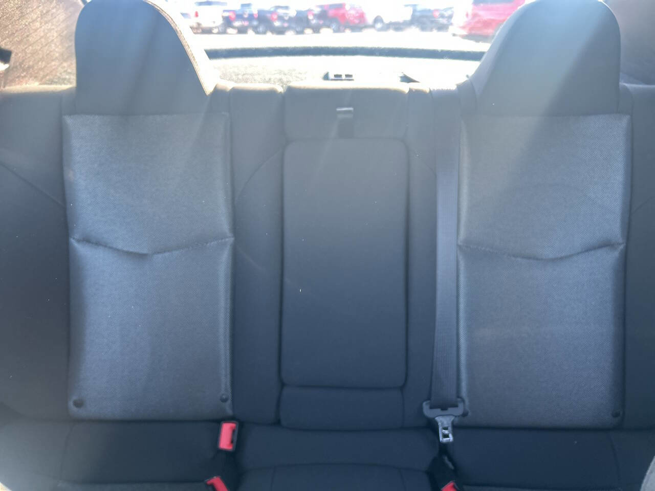 Used 2014 Dodge Avenger SE image 24