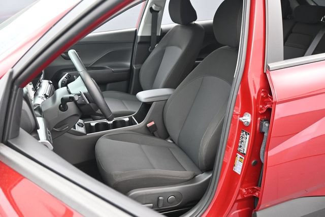 Used 2025 Hyundai Kona SEL AWD/4WD image 10
