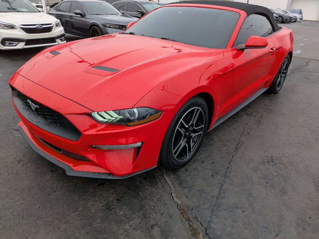 Used 2022 Ford Mustang Premium image 3