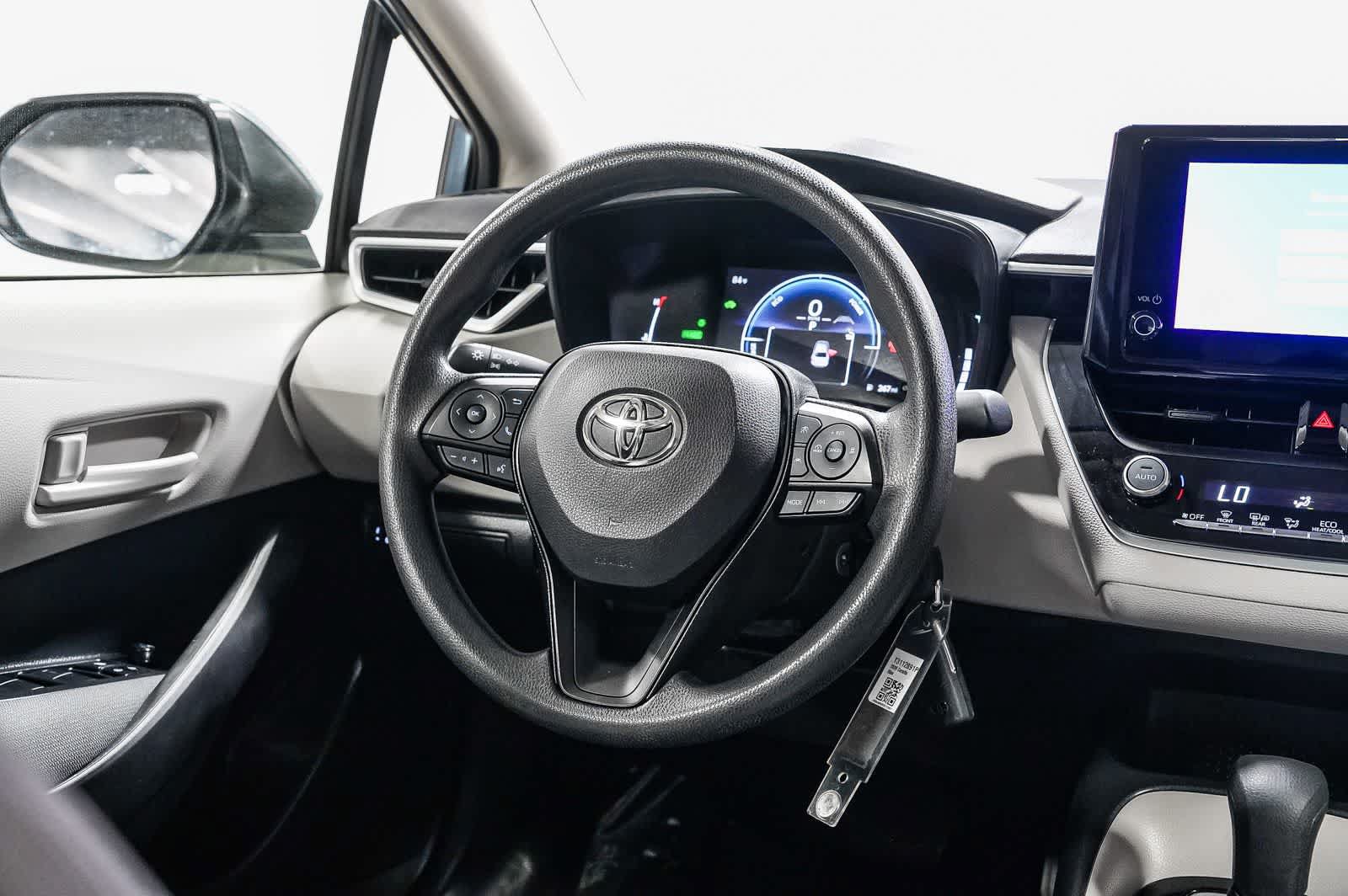 Certified 2026 Toyota Corolla LE FWD image 15