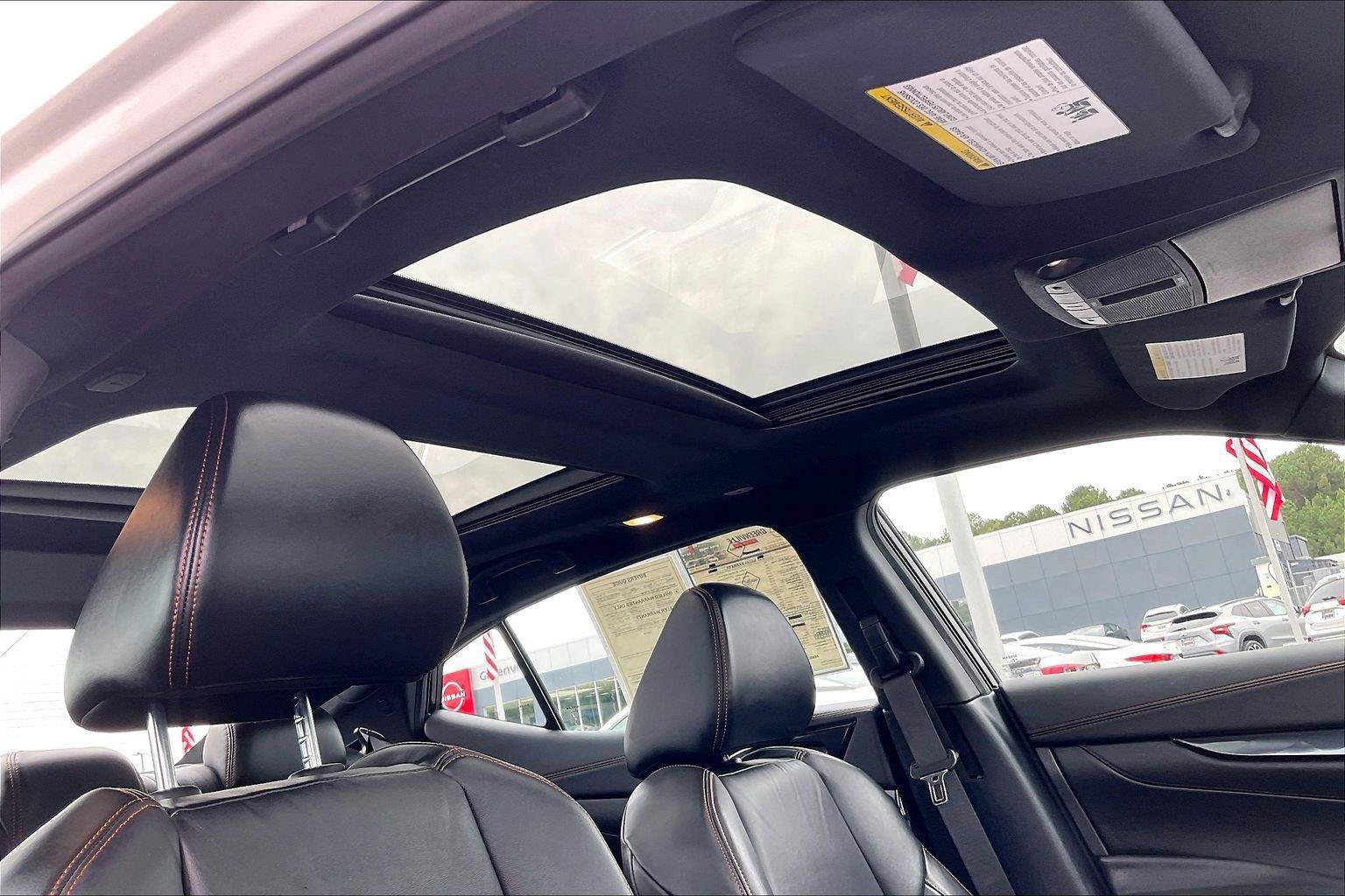Certified 2020 Nissan Maxima SR w/ Sport Mat Group FWD image 23