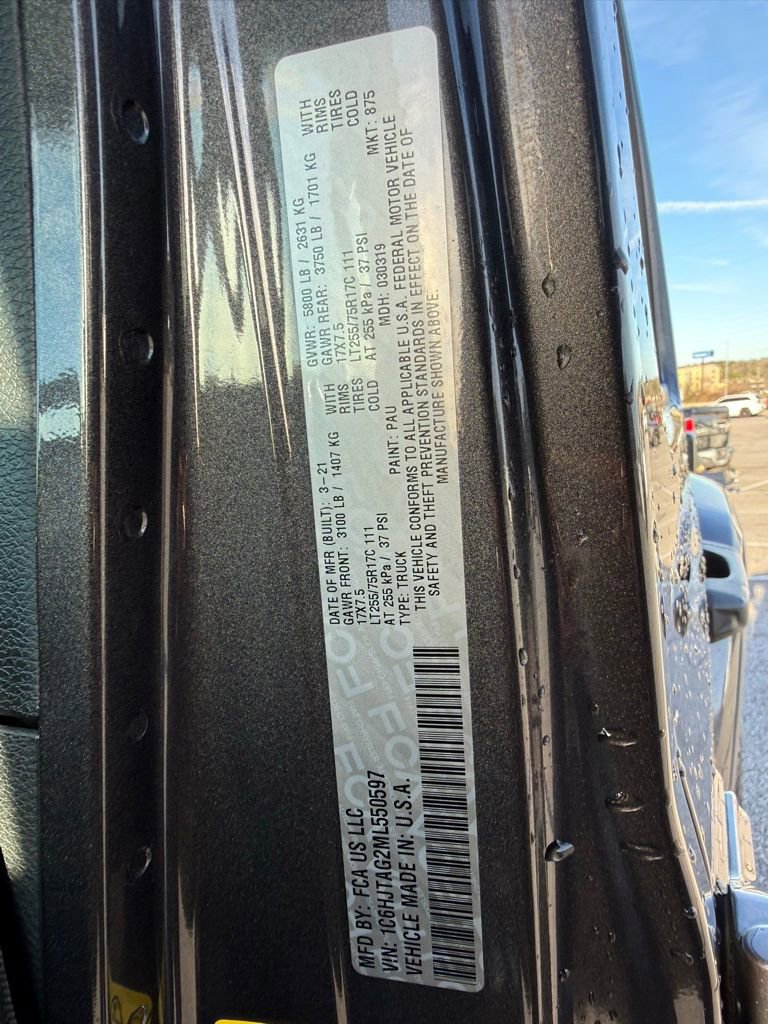 Used 2021 Jeep Gladiator Willys image 28