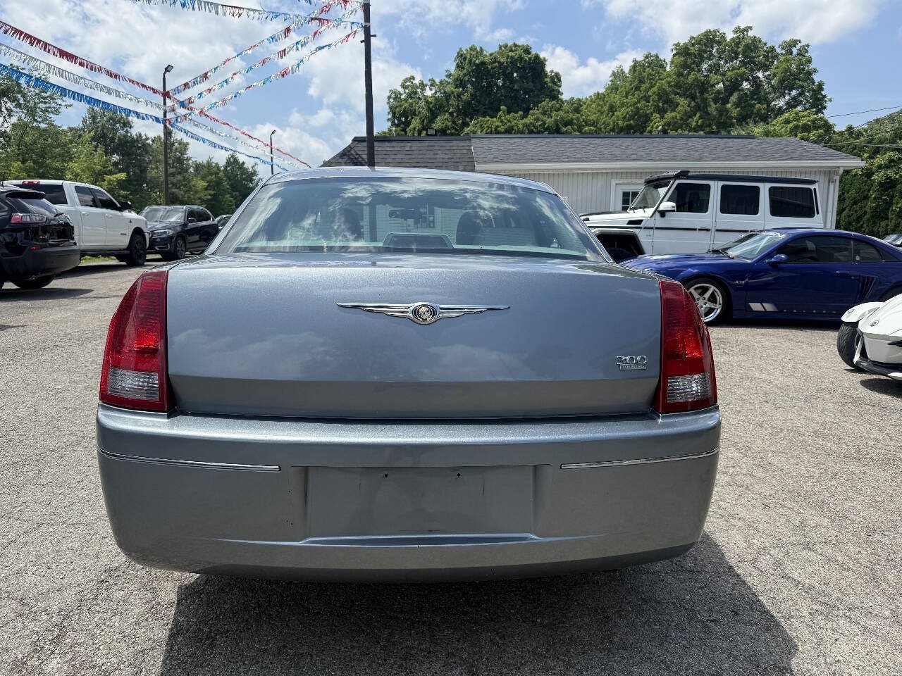 Used 2006 Chrysler 300 Touring w/ Protection Group RWD image 4