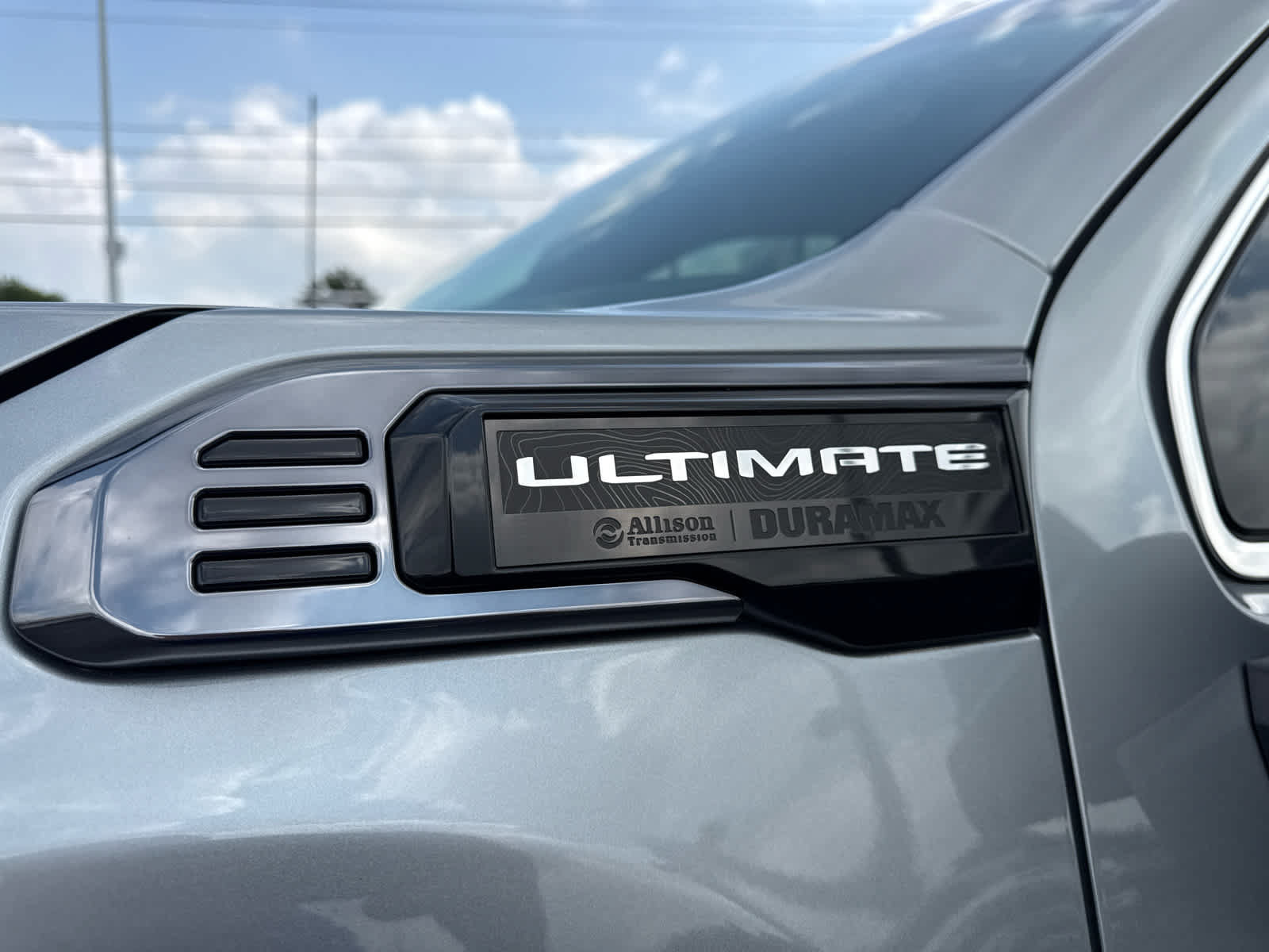 Certified 2025 GMC Sierra 3500 Denali Ultimate AWD/4WD image 10