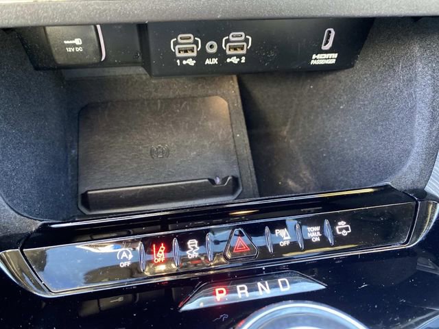 Used 2022 Jeep Wagoneer Series II w/ Premium Group I image 9