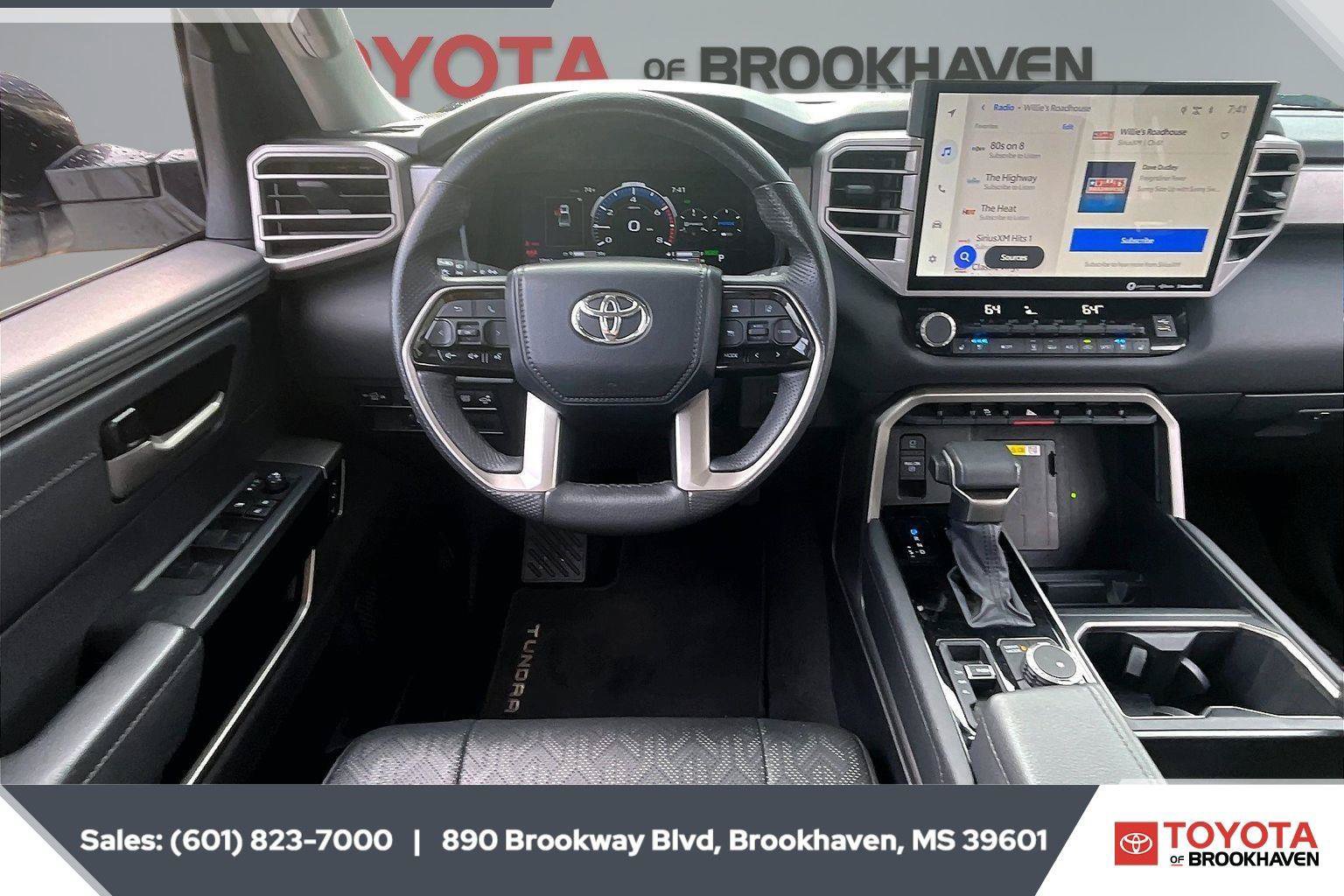 Used 2024 Toyota Tundra Limited w/ Power Package AWD/4WD image 5