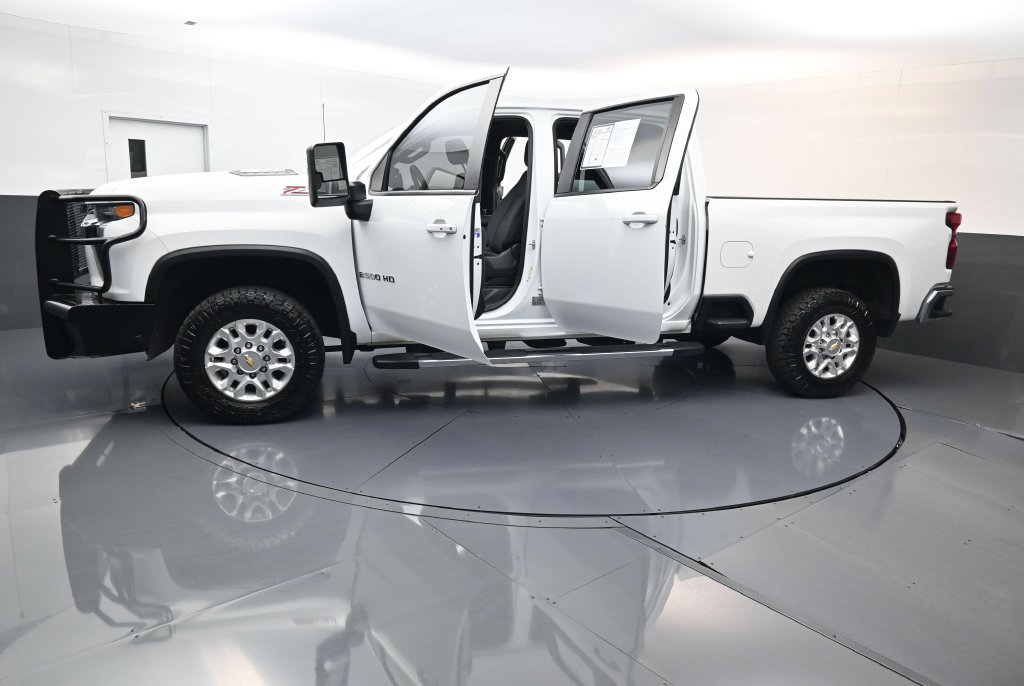 Used 2023 Chevrolet Silverado 2500 LT w/ Convenience Package AWD/4WD image 31