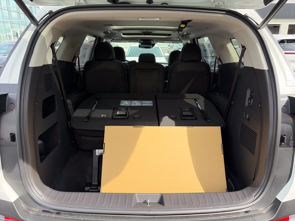 New 2027 Kia Carnival SX Prestige FWD image 7