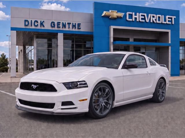 Used 2014 Ford Mustang Coupe RWD image 1