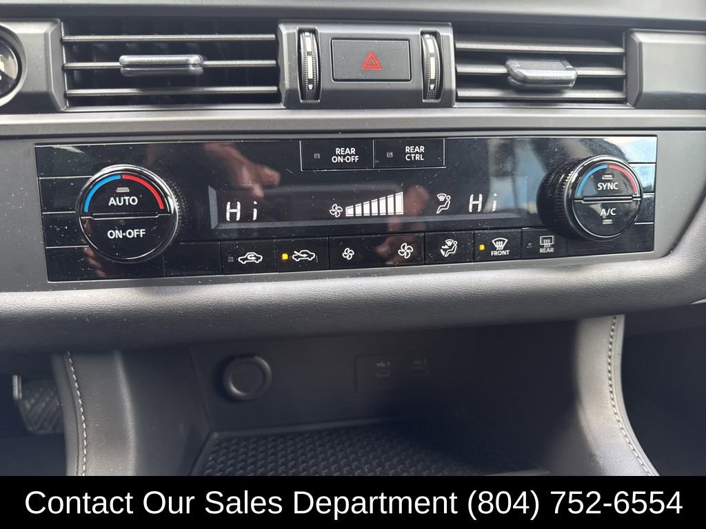 Used 2025 Nissan Pathfinder S image 21