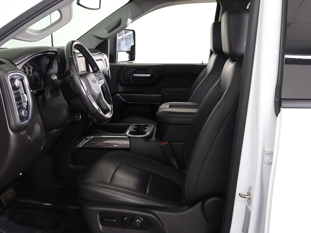 Used 2022 Chevrolet Silverado 3500 LTZ w/ LTZ Plus Package AWD/4WD image 33