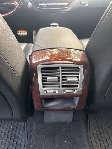 Used 2010 Mercedes-Benz S 550 image 34