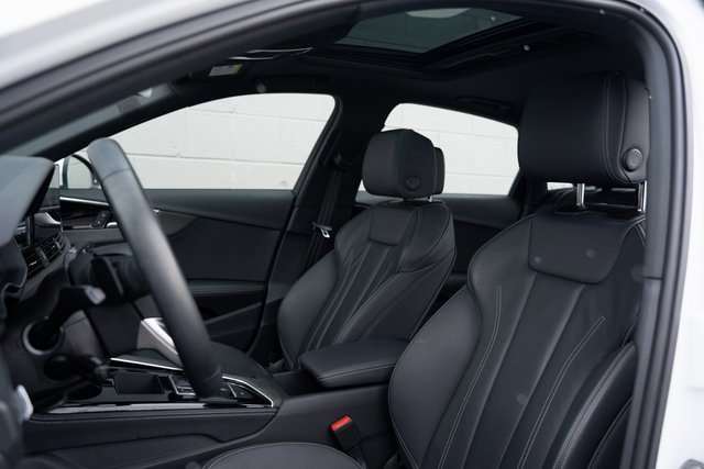 Used 2023 Audi A4 2.0T Premium Plus w/ Premium Plus Package image 5