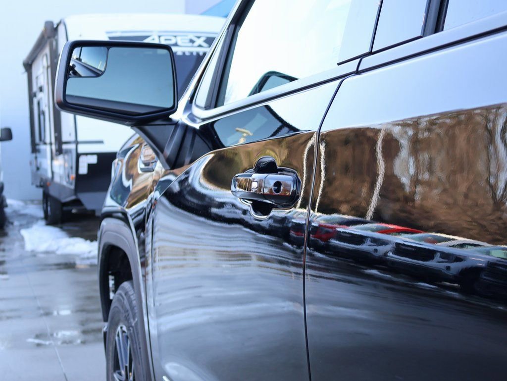 New 2026 GMC Sierra 1500 Elevation image 10