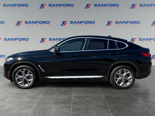 Used 2023 BMW X4 xDrive30i w/ Premium Package image 2