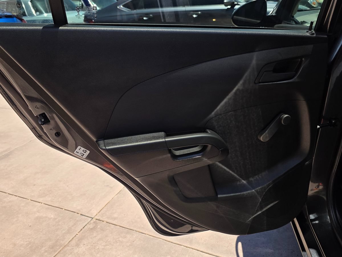 Used 2018 Chevrolet Sonic LS FWD image 20