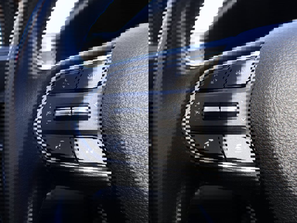 Used 2023 Hyundai Santa Fe SEL w/ Premium Package image 28