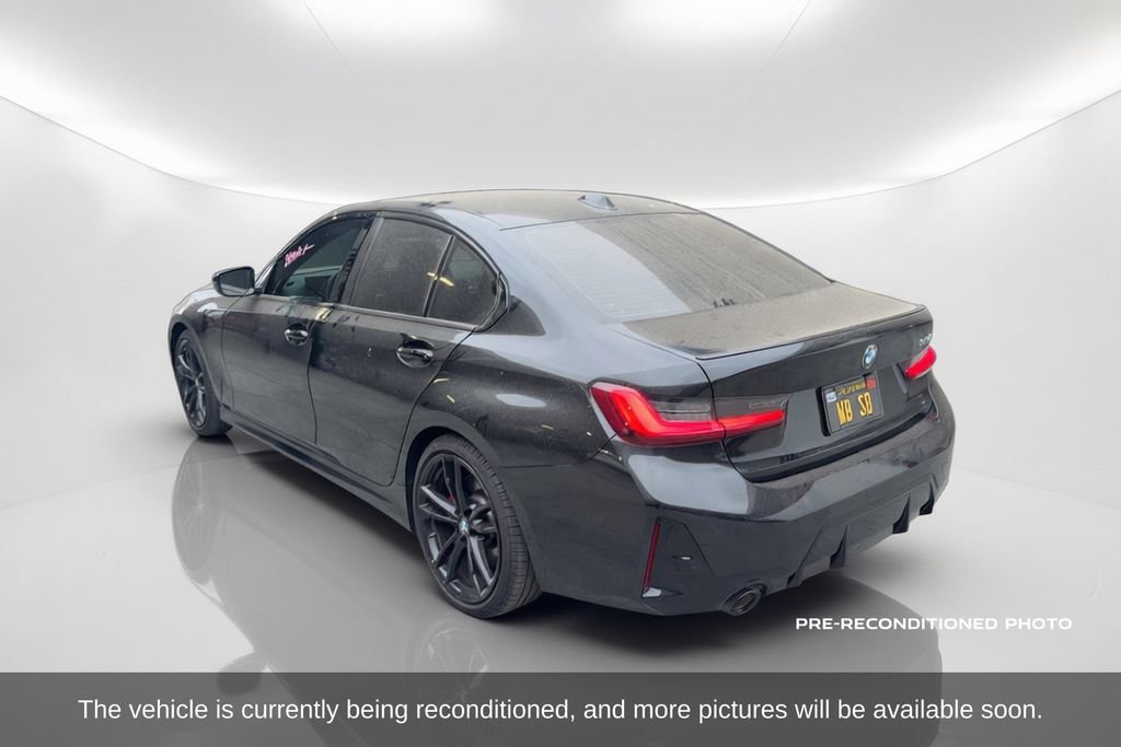 Used 2024 BMW 330i Sedan w/ M Sport Package RWD image 8