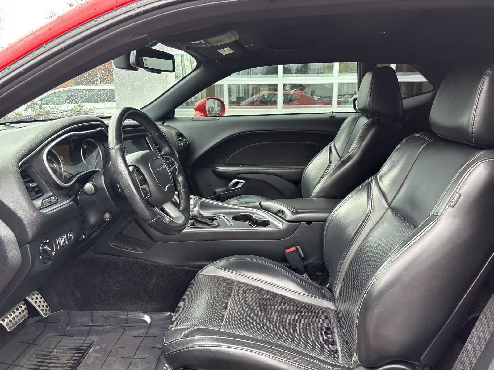 Certified 2018 Dodge Challenger R/T Plus RWD image 9