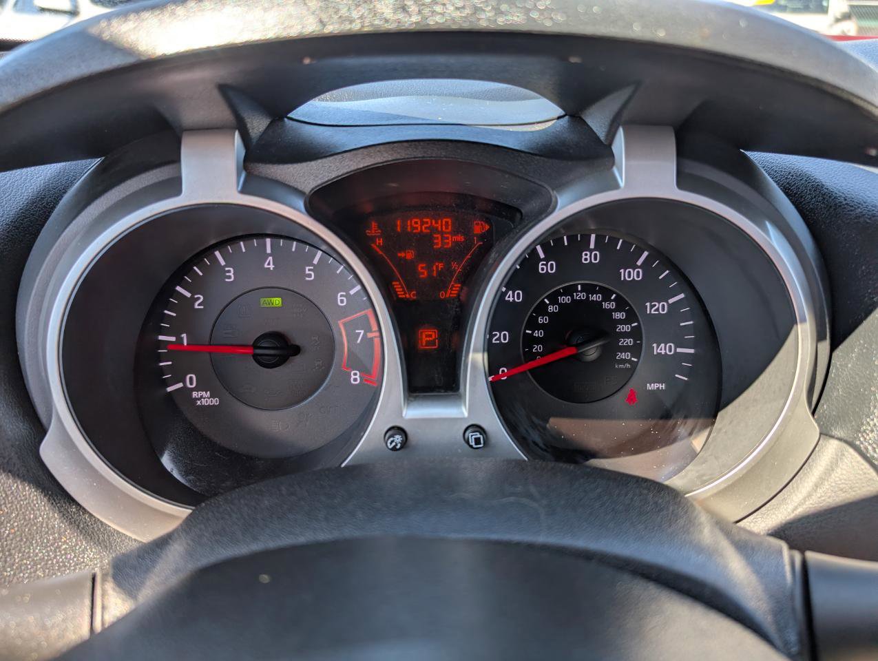 Used 2011 Nissan Juke SL w/ Sport Pkg image 18