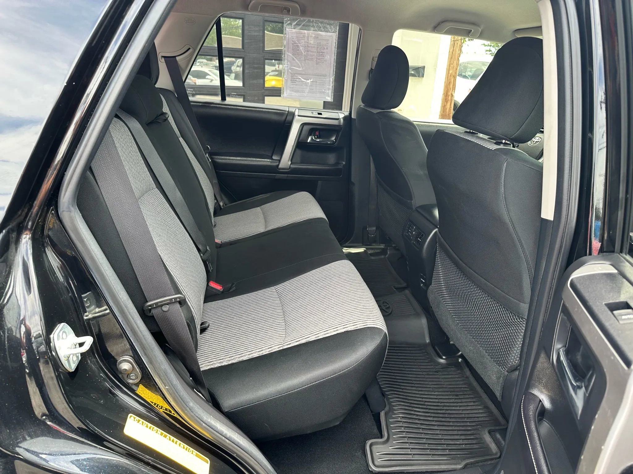 Used 2016 Toyota 4Runner SR5 image 17