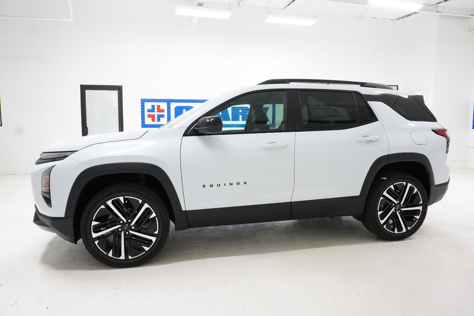 New 2026 Chevrolet Equinox RS w/ Convenience Package III image 11