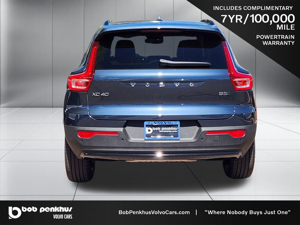 New 2026 Volvo XC40 B5 Core w/ Climate Package AWD/4WD image 26