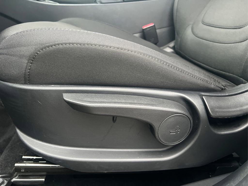 Certified 2024 Hyundai Tucson SE image 23