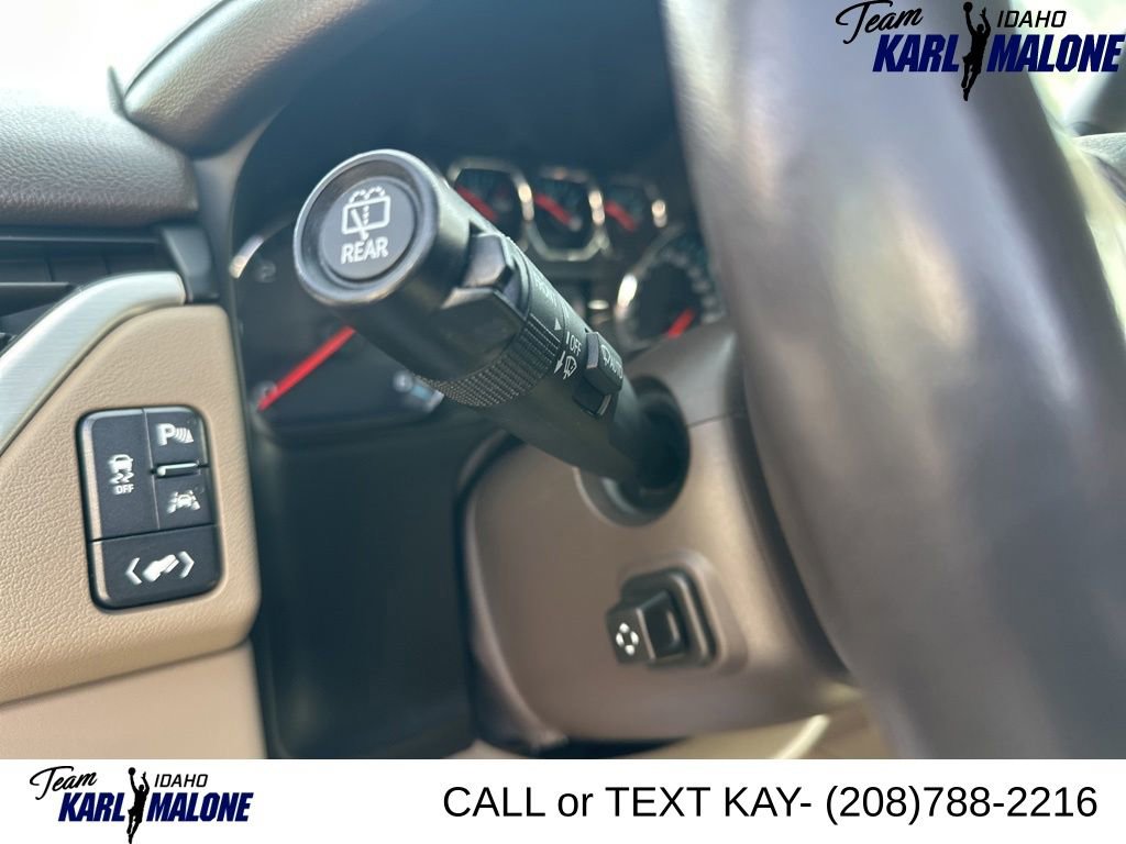 Used 2019 GMC Yukon XL SLT w/ Open Road Package AWD/4WD image 38