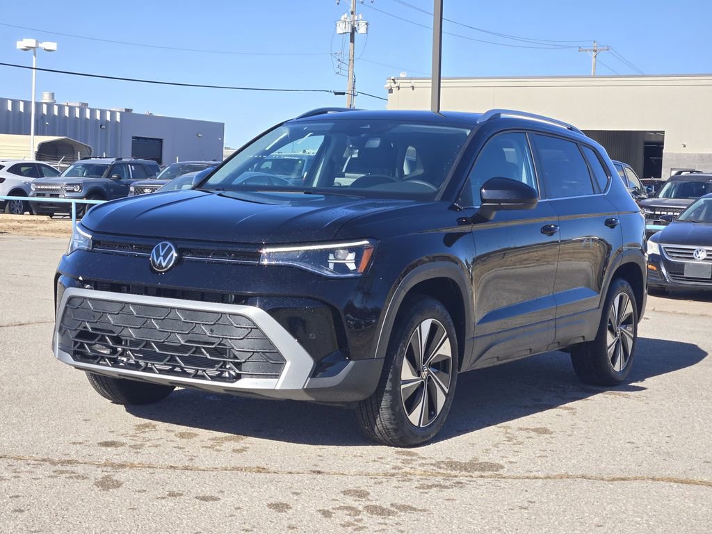 New 2026 Volkswagen Taos SE video 2