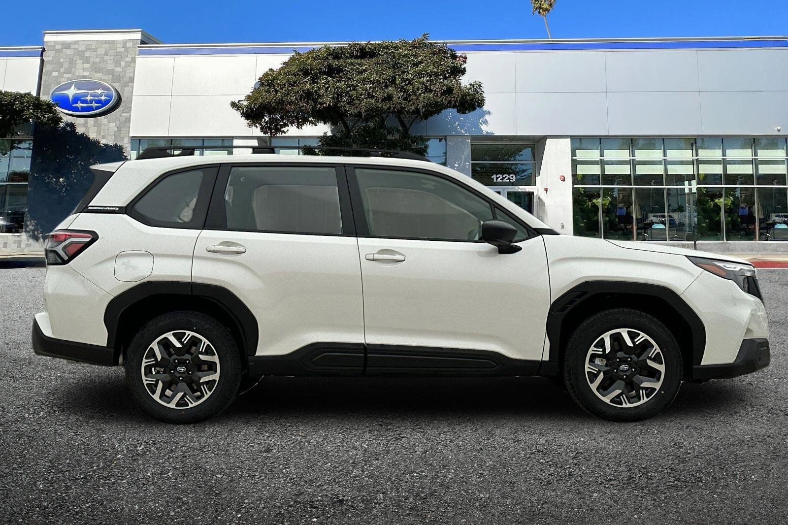 New 2025 Subaru Forester image 3