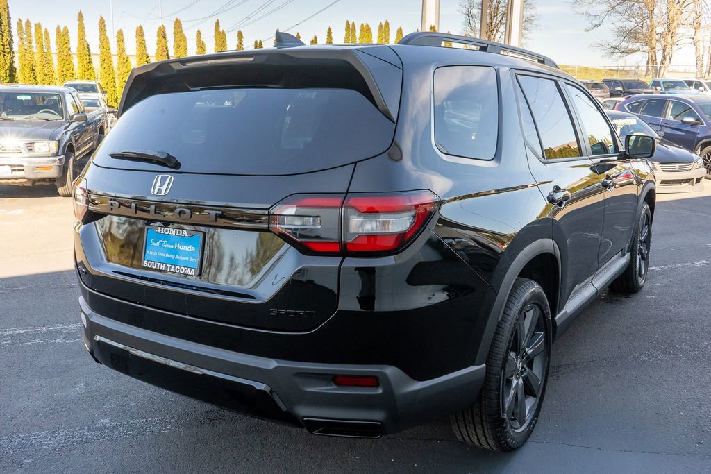 New 2026 Honda Pilot Sport image 6