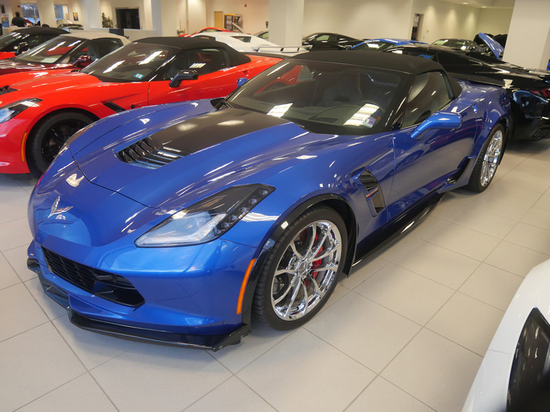 Used 2019 Chevrolet Corvette Grand Sport image 2