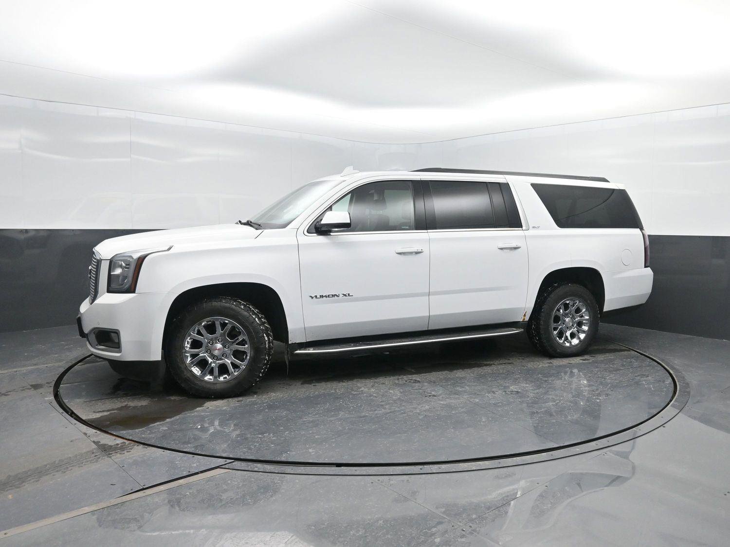 Used 2017 GMC Yukon XL SLT image 46