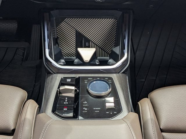 Used 2025 BMW X3 xDrive30i w/ Convenience Package AWD/4WD image 19