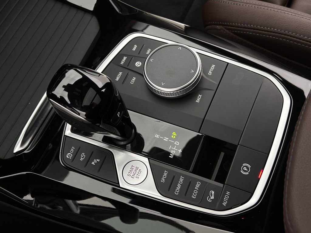 Certified 2024 BMW X3 M40i image 23