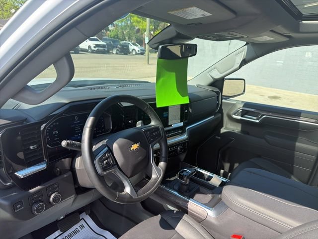 Used 2026 Chevrolet Silverado 1500 LTZ w/ LTZ Premium Package AWD/4WD image 31