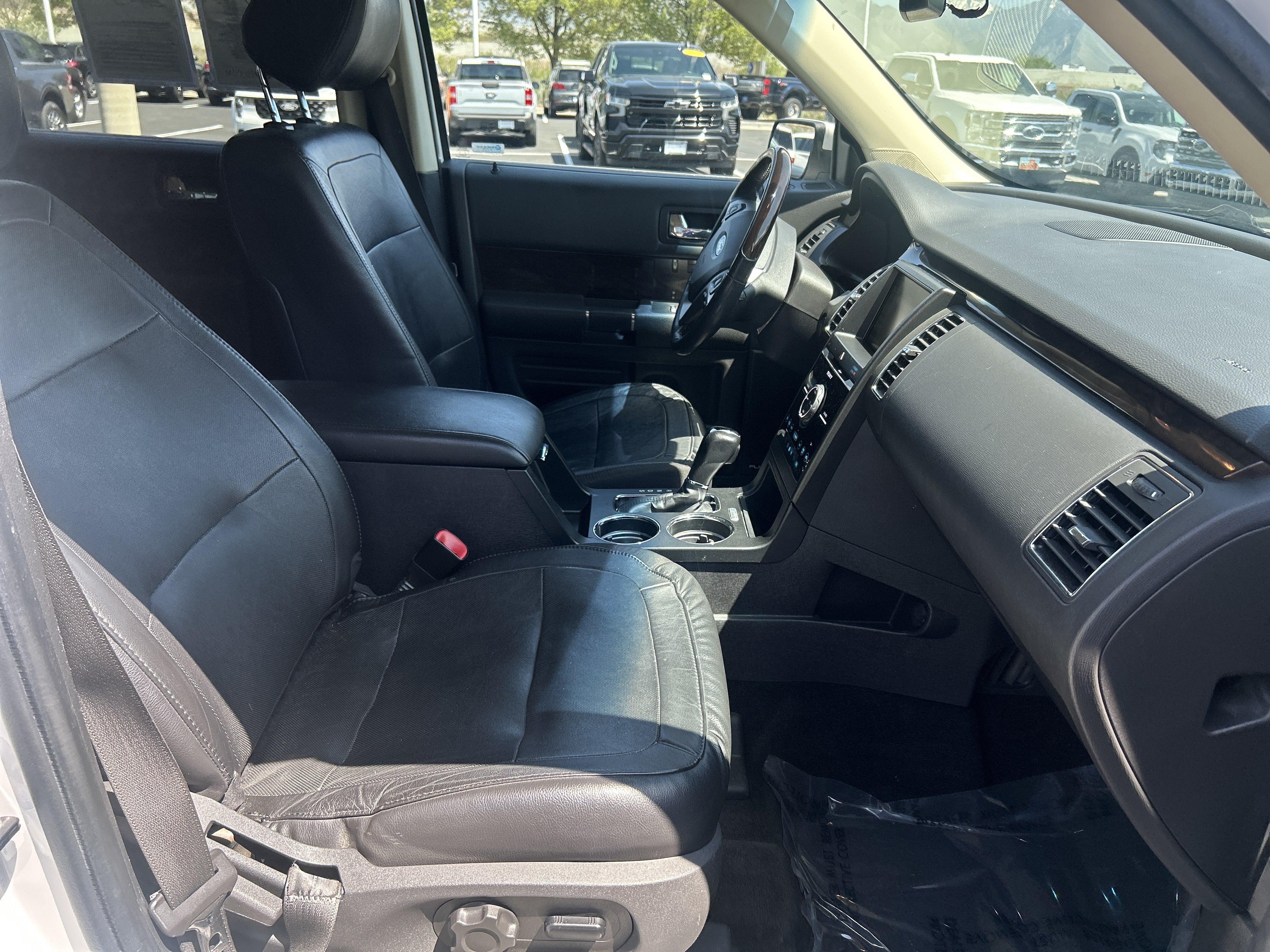 Used 2014 Ford Flex Limited w/ Class III Trailer Tow Package AWD/4WD image 29